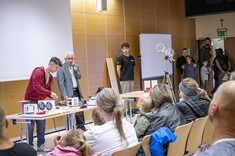 Pokazy z fizyki Koła Naukowego Foton,